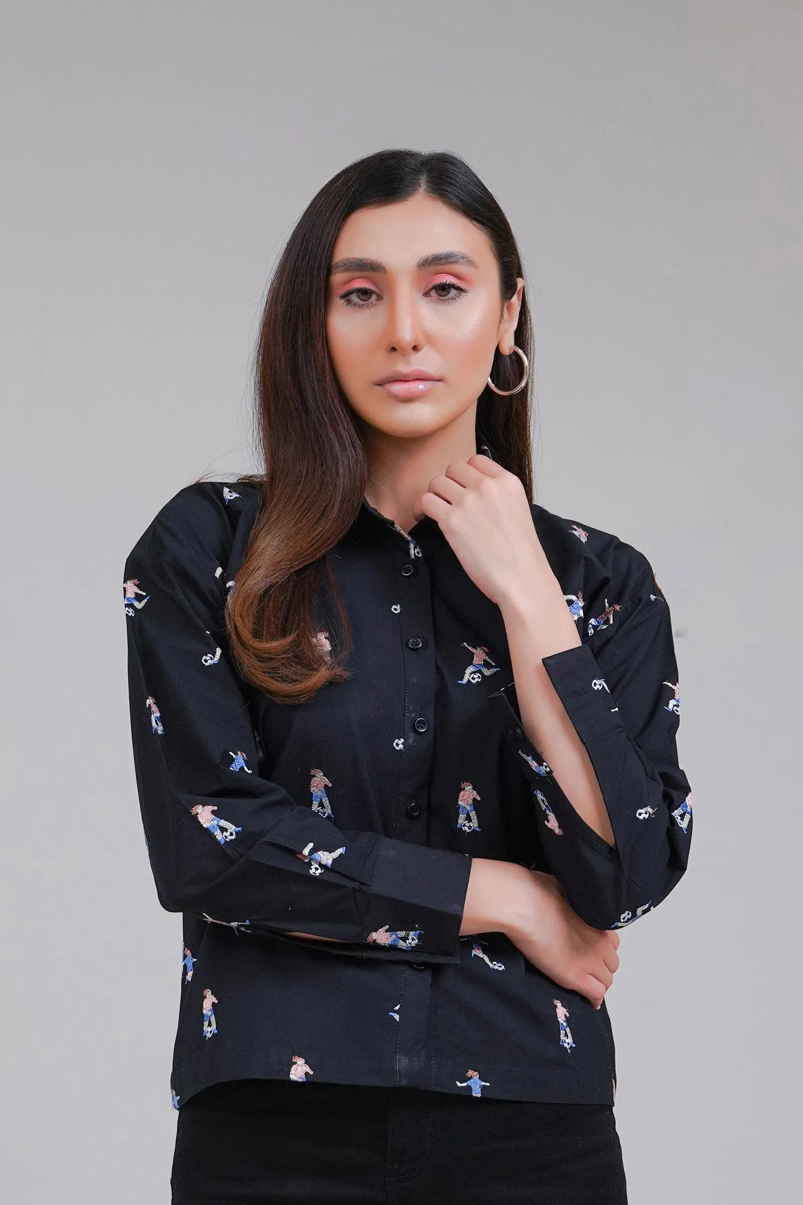 Embroidered Button-up Shirt