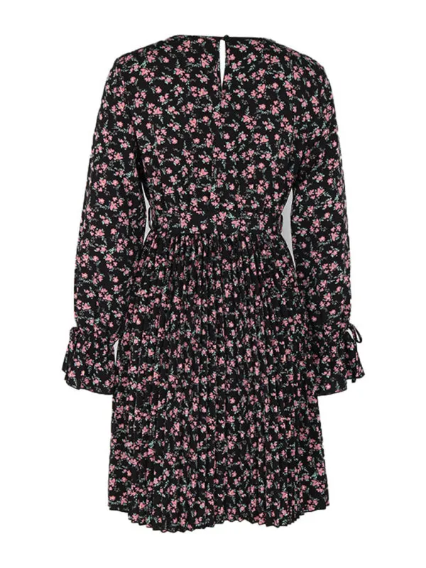 Floral Long Sleeve Belted A-Line Dress in Pleated Finish