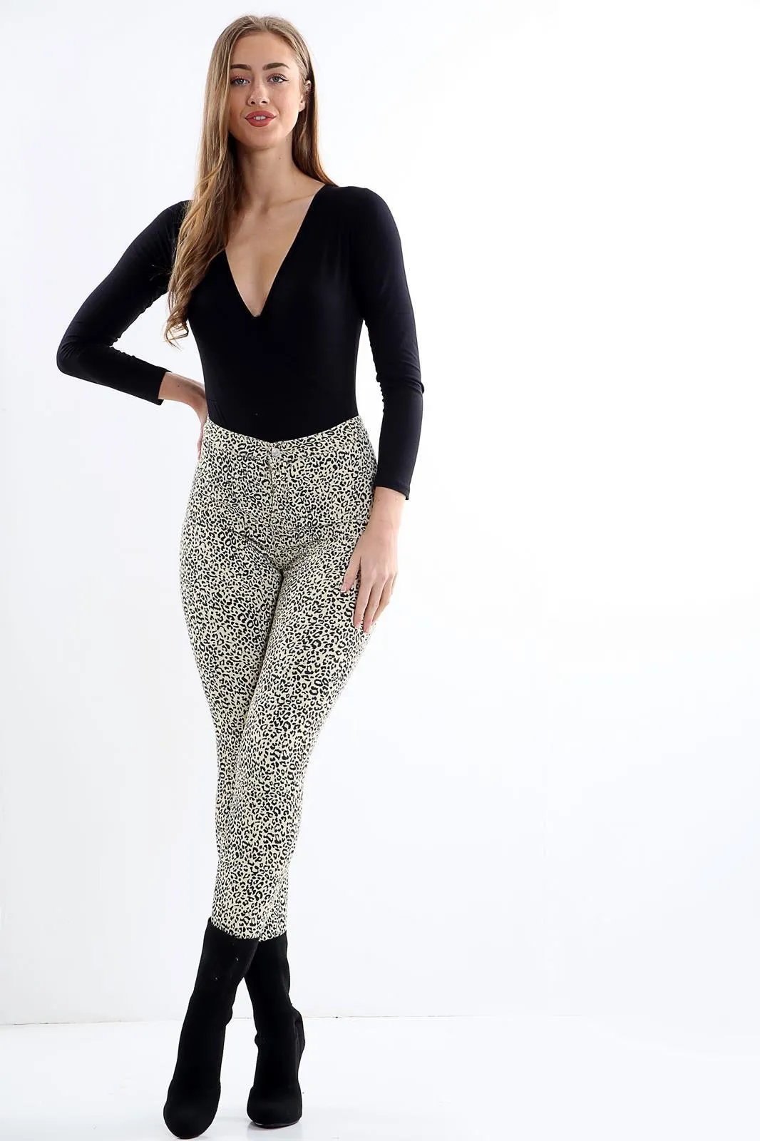 Ladies Leopard Print high waisted jeans