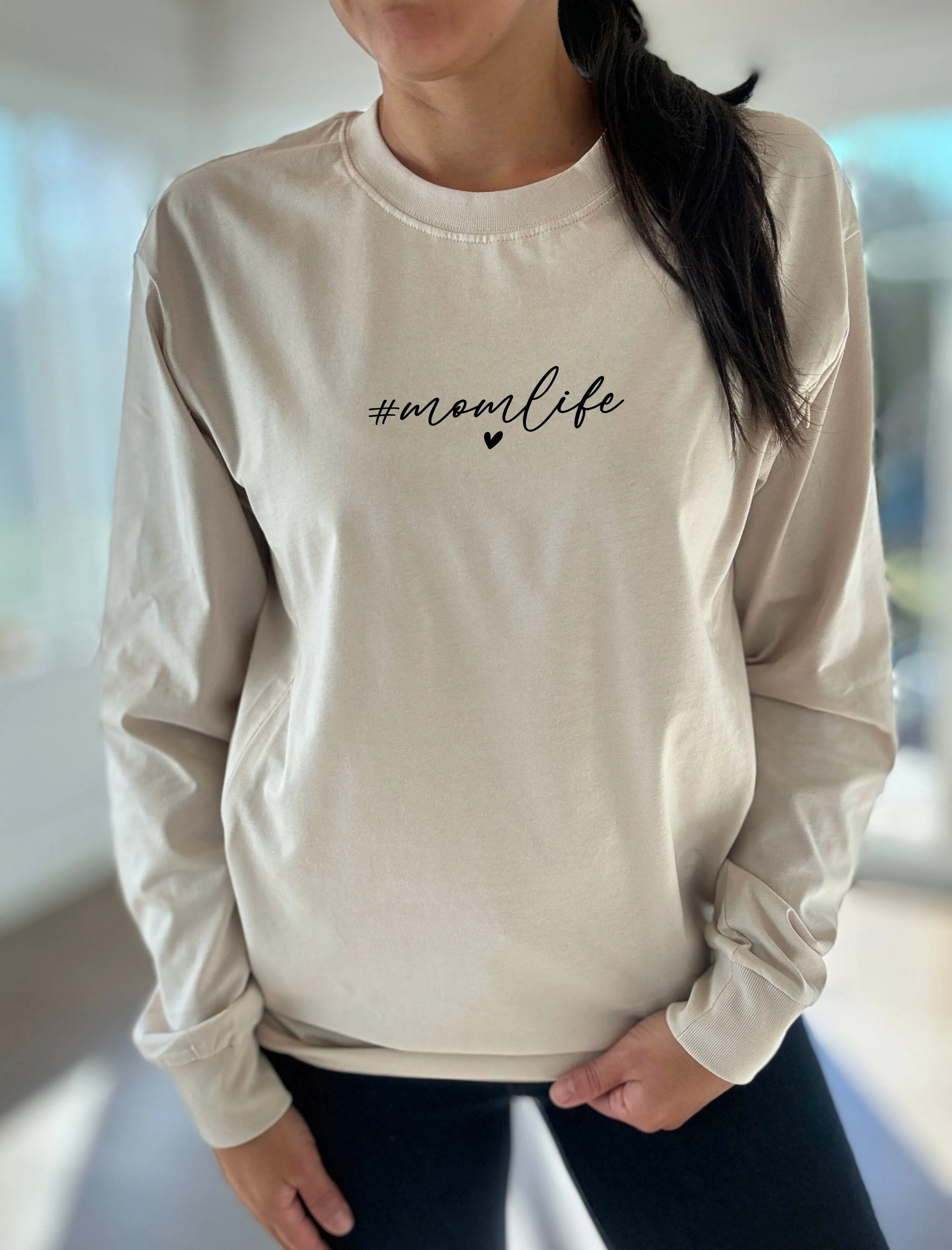 #MomLife Long Sleeve Comfort Tee