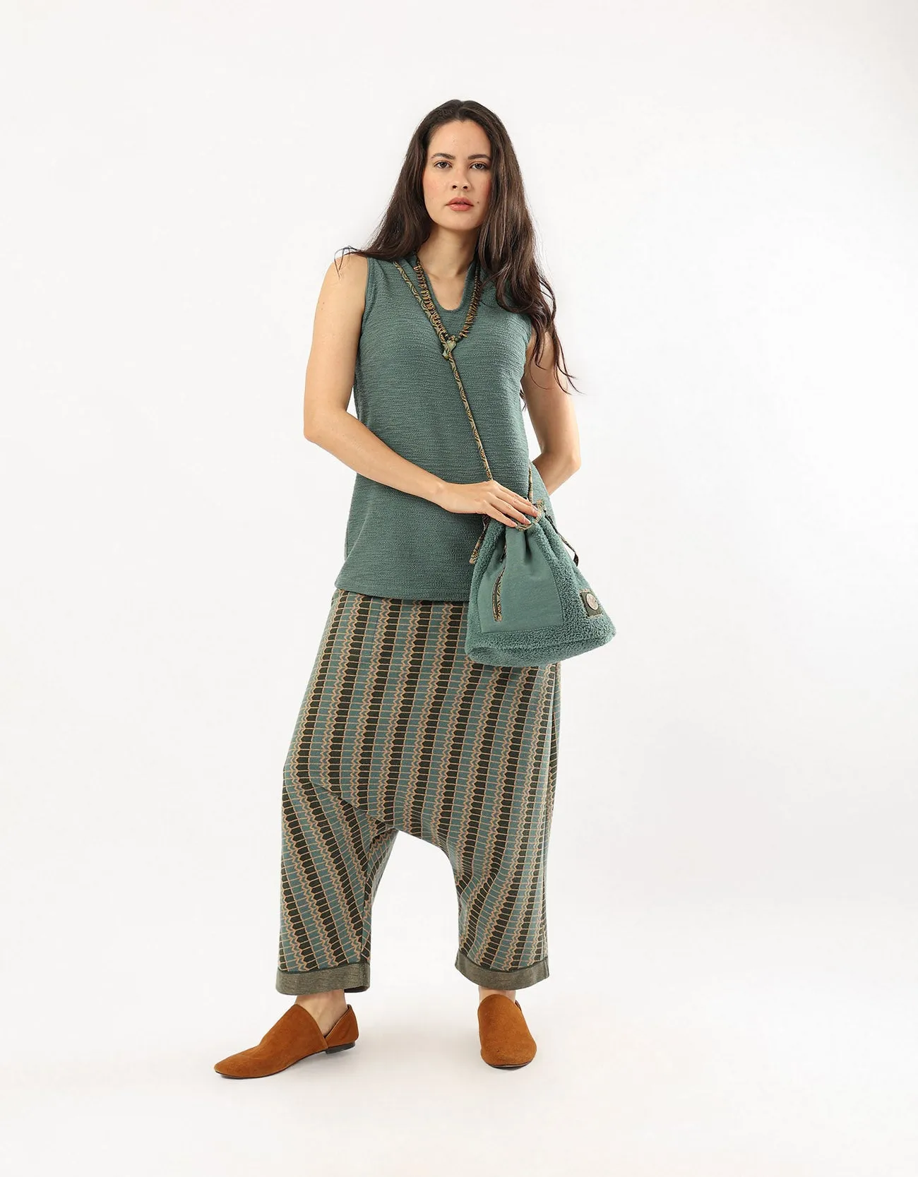 Patterned jacquard pants