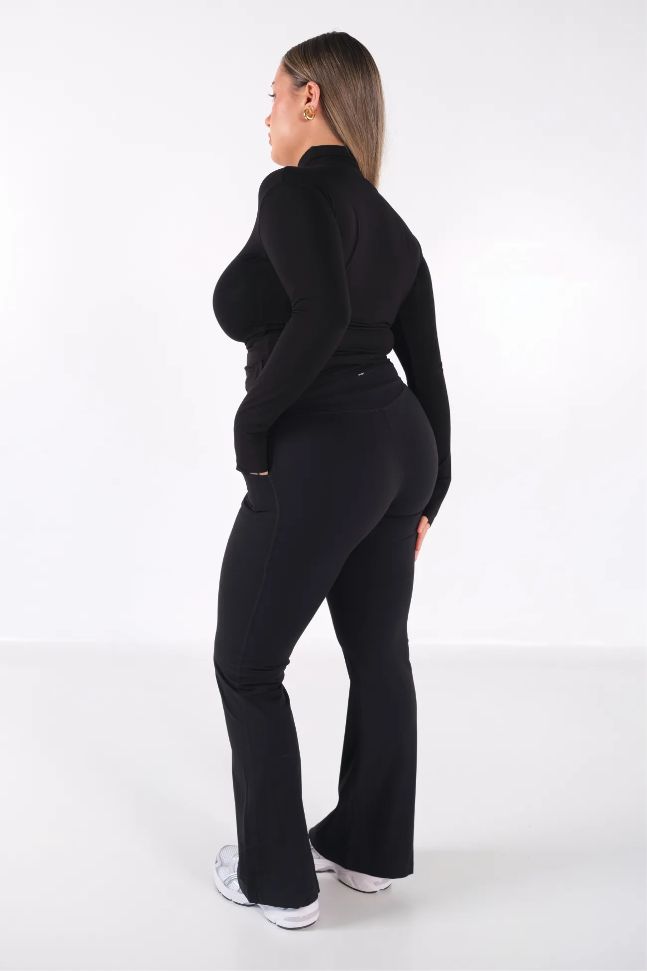 Sculpt Long Sleeve - Black