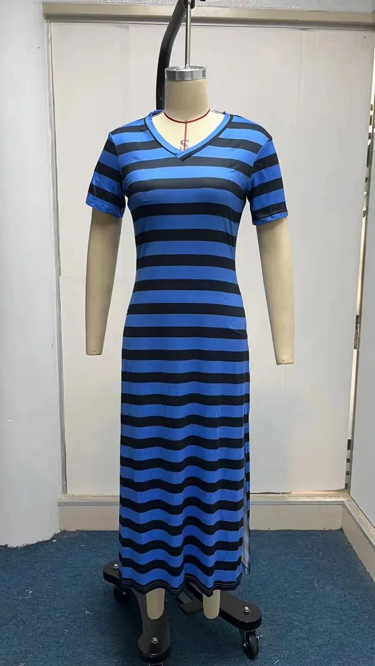 Tee Midi Dress with Side Slits for Outings